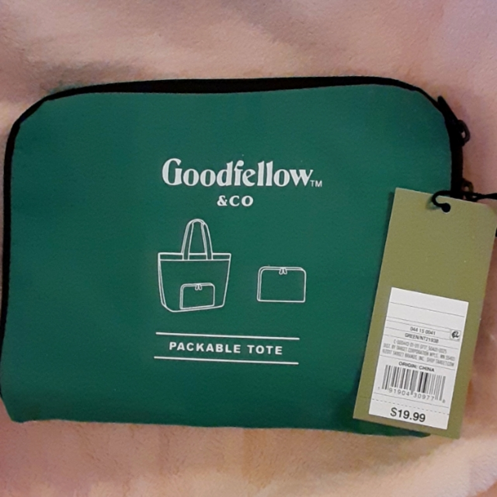 Goodfellow green black packable 2 handle tote bag 20" X 15" NEW 100% nylon…